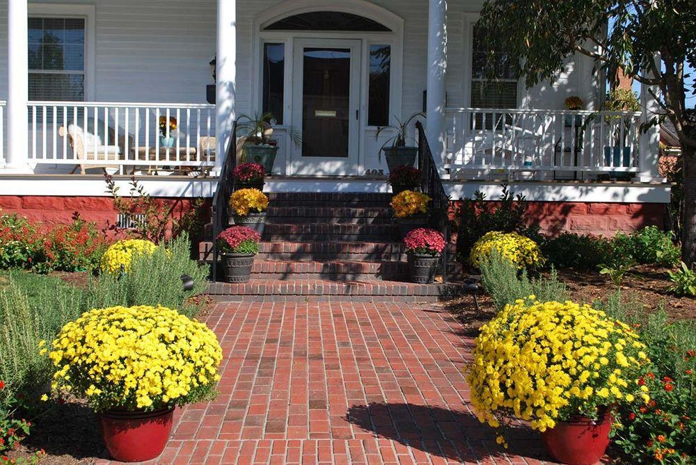 Bay Haven Inn Of Cape Charles Exterior photo