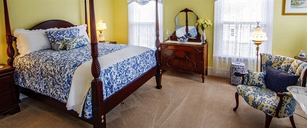 Bay Haven Inn Of Cape Charles Exterior photo