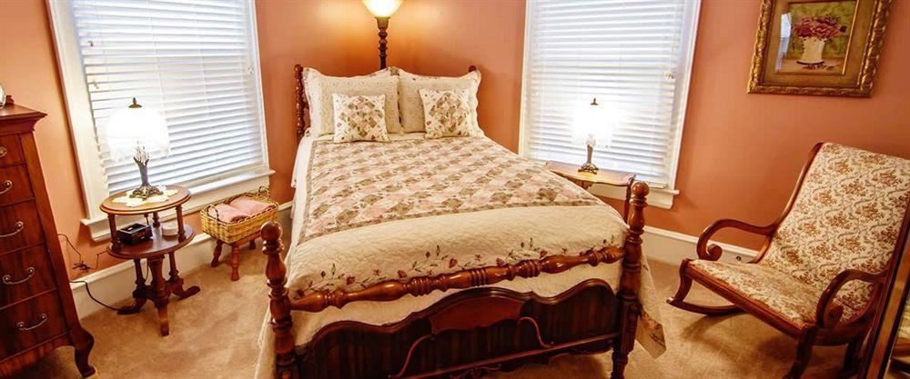 Bay Haven Inn Of Cape Charles Exterior photo