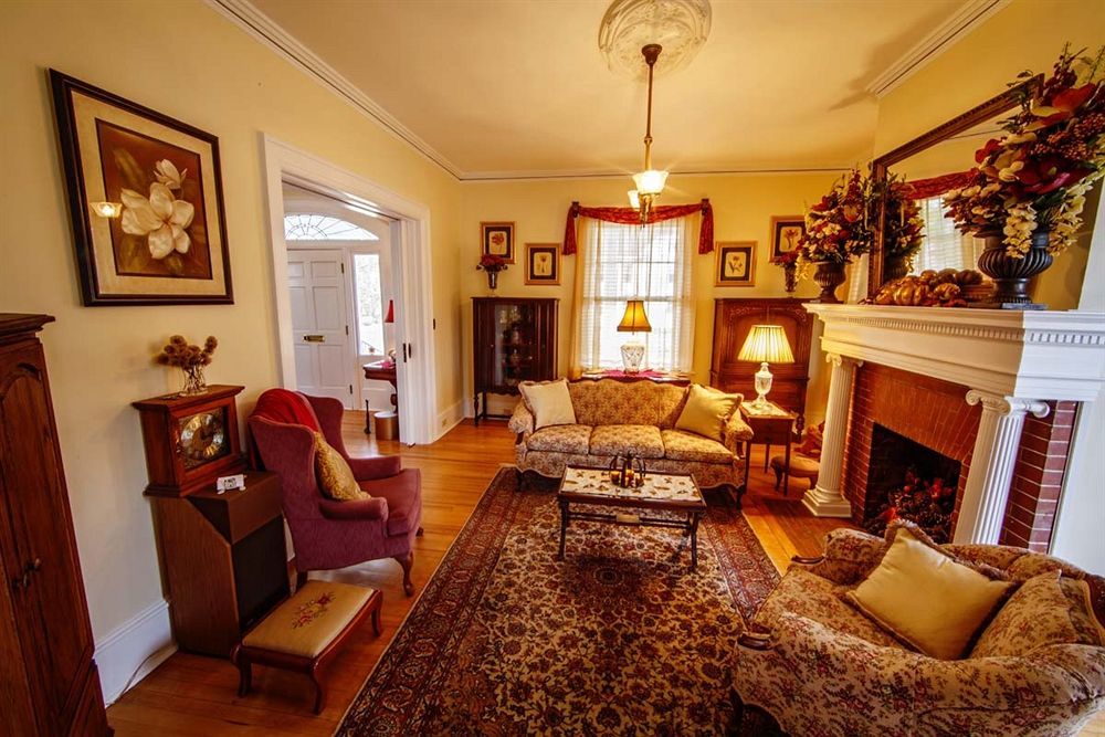 Bay Haven Inn Of Cape Charles Exterior photo